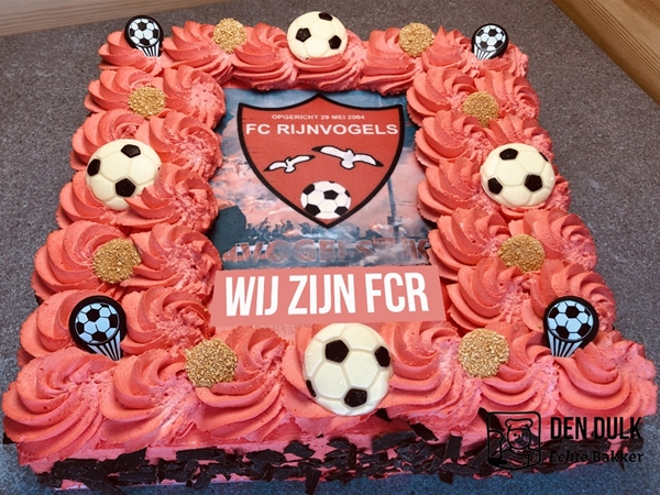 Rijnvogels Voetbalttaart 12 pers.